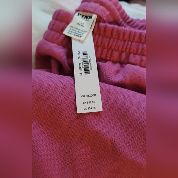 PINK Victoria's Secret fleece Shorts. Brand New💎 In Violet. - Picture 6 of 6